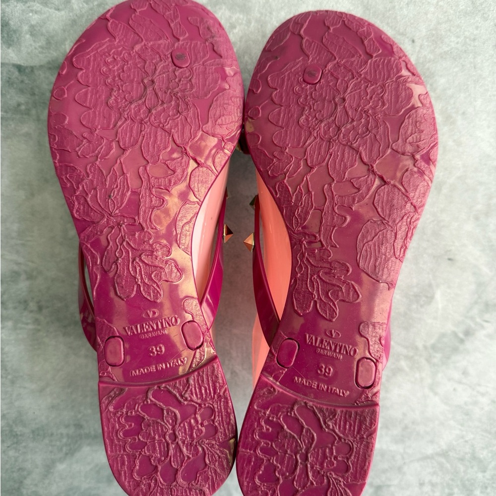 Valentino Rockstud Thongs Sandals Pink - Picture 10 of 14